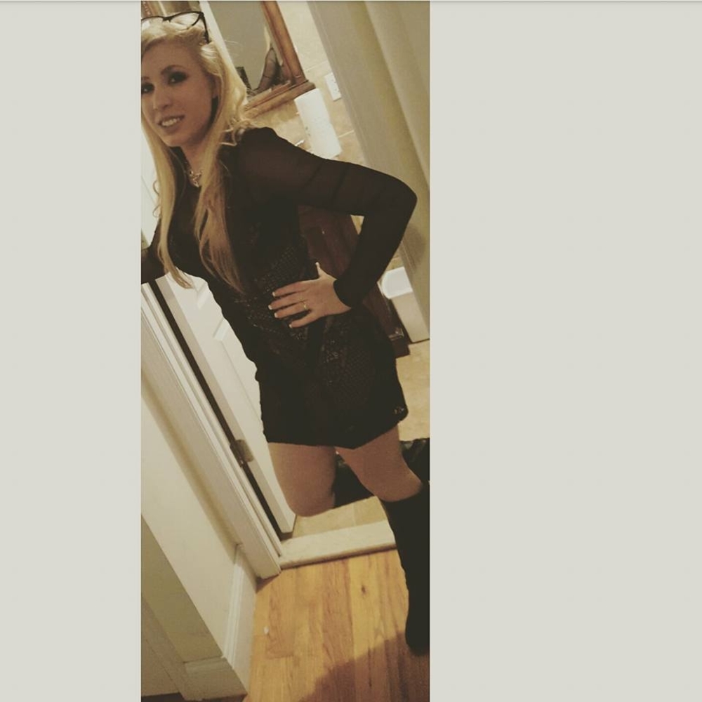 Meet your Posher, Cassandra